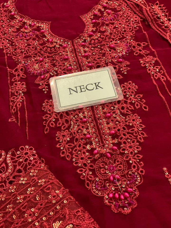 Qalamkar Chiffon Suit-Aarasta