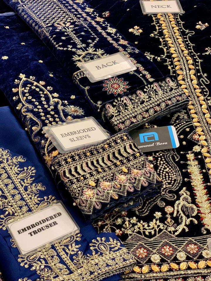 Qalamkar Velvet Suit-Aarasta