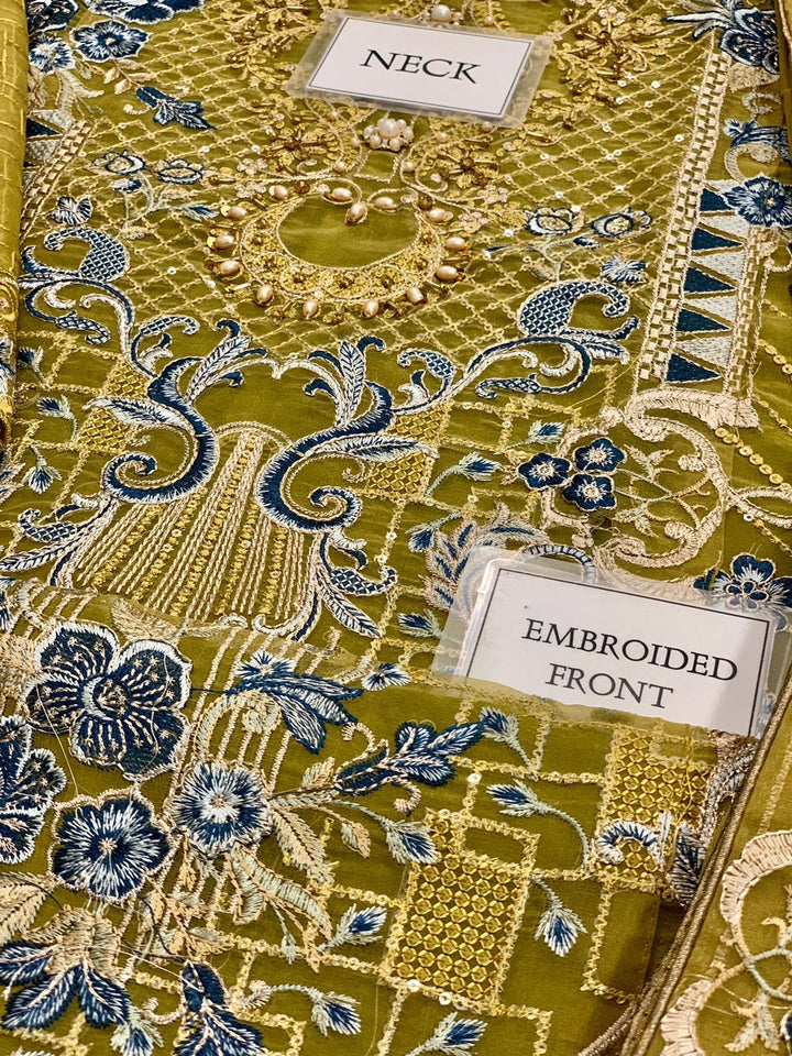 Ramsha Organza Suit-Aarasta