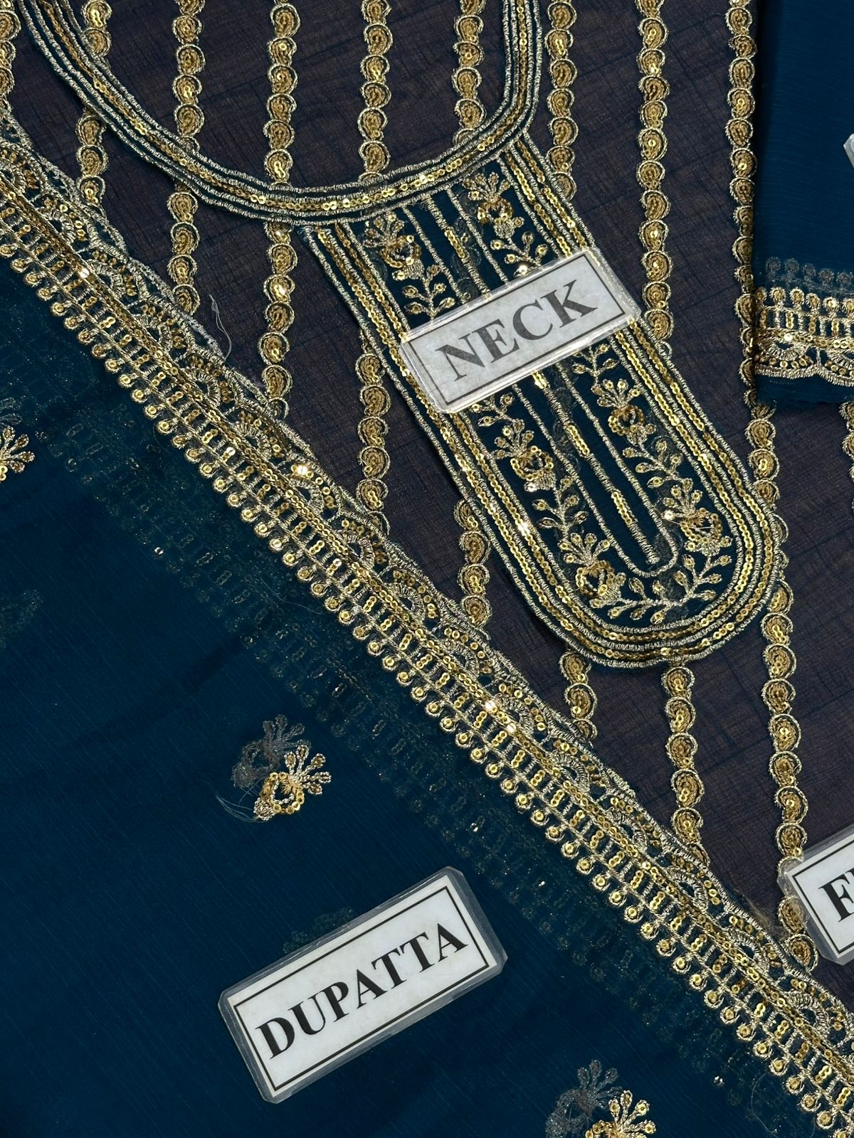 Vinay Chiffon Suit-Aarasta