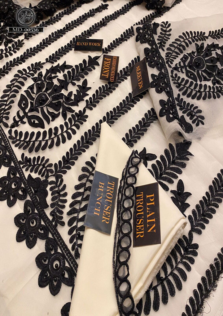 Kareena Organza Suit-Aarasta