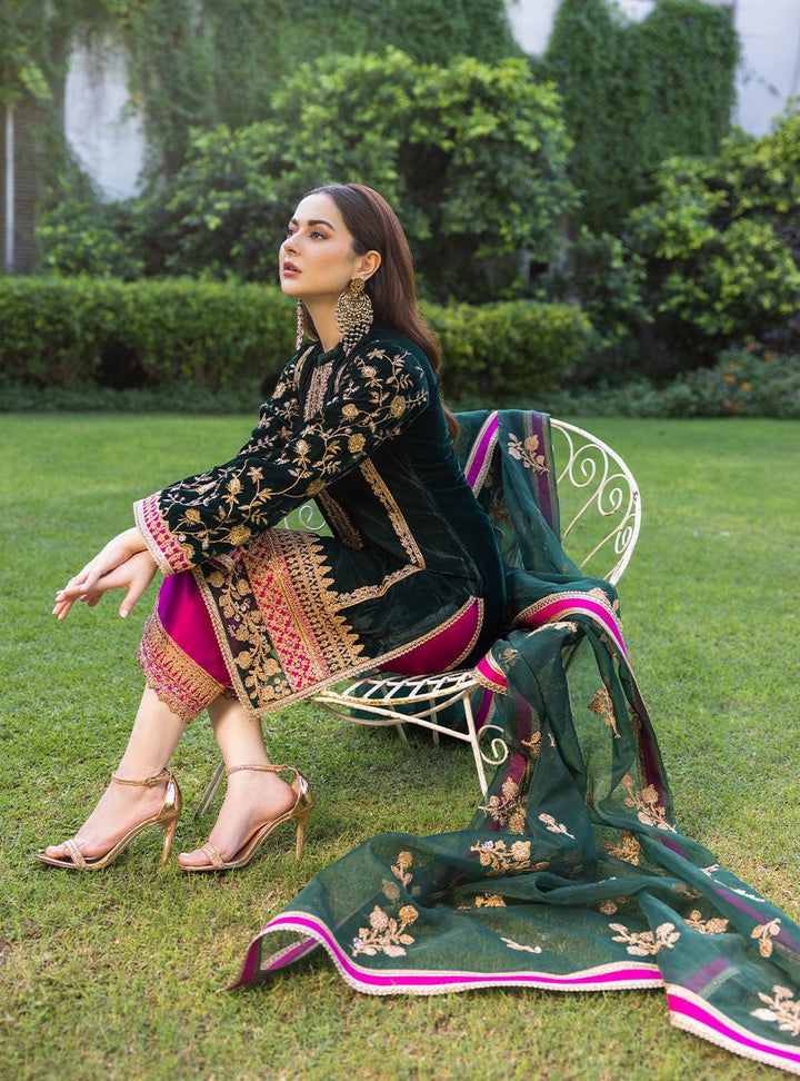Zainab Chottani Velvet Suit-Aarasta