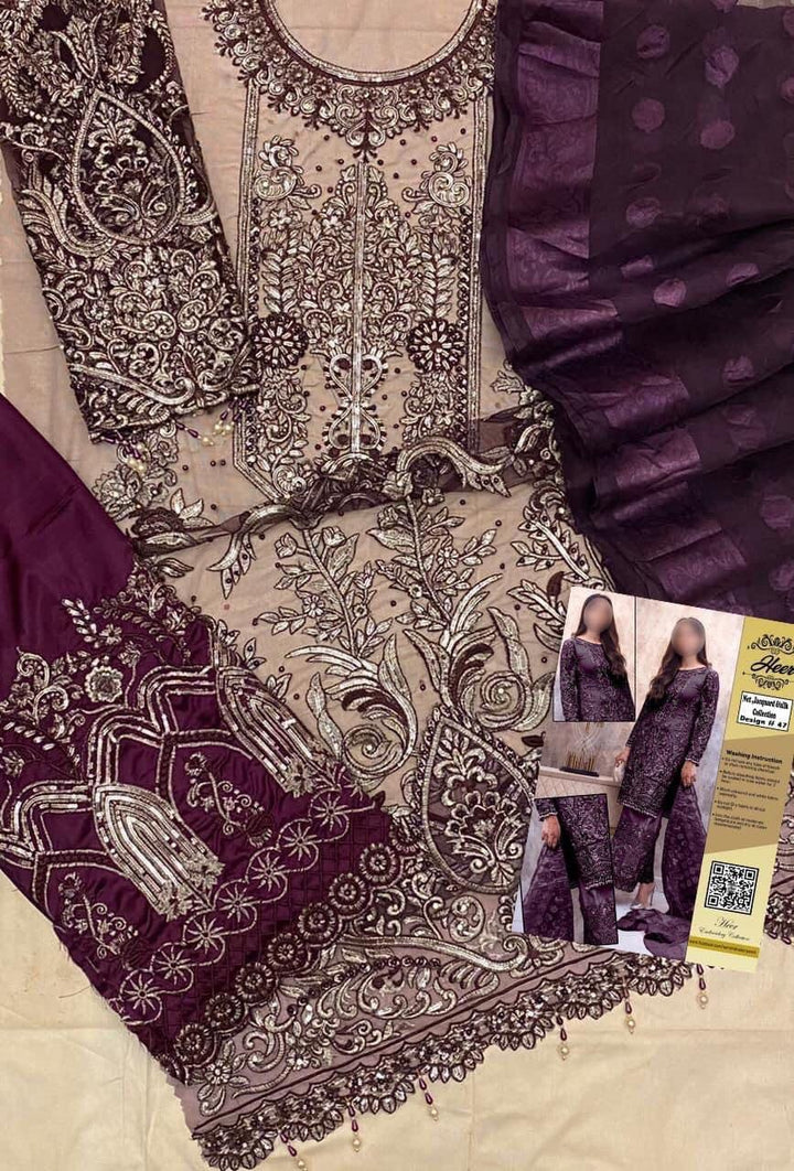 Zainab Chottani Net Suit-Aarasta