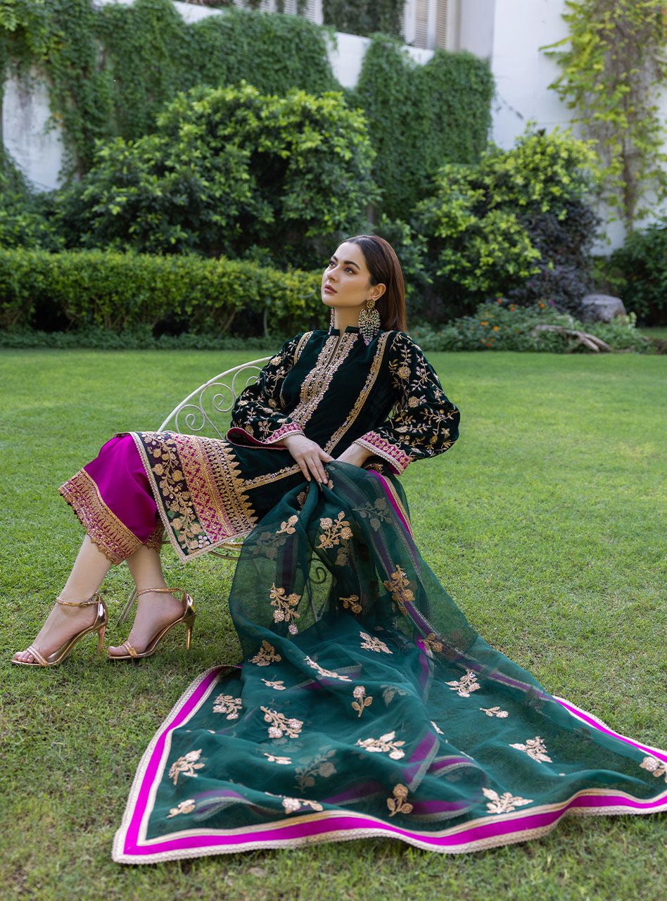 Zainab Chottani Velvet Suit-Aarasta