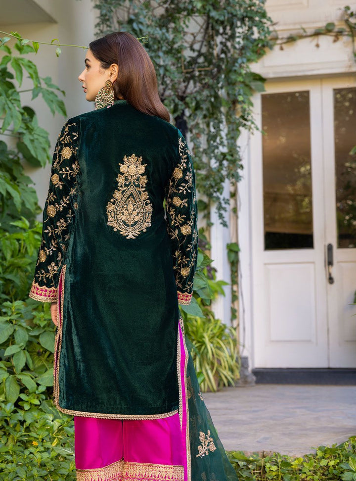 Zainab Chottani Velvet Suit-Aarasta