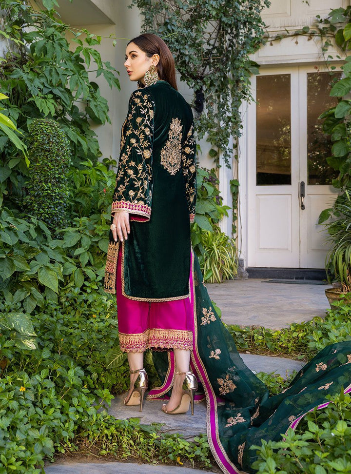 Zainab Chottani Velvet Suit-Aarasta