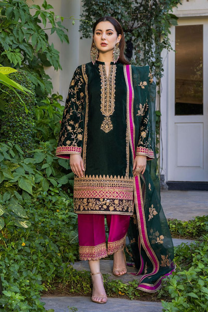 Zainab Chottani Velvet Suit-Green-Velvet-Aarasta